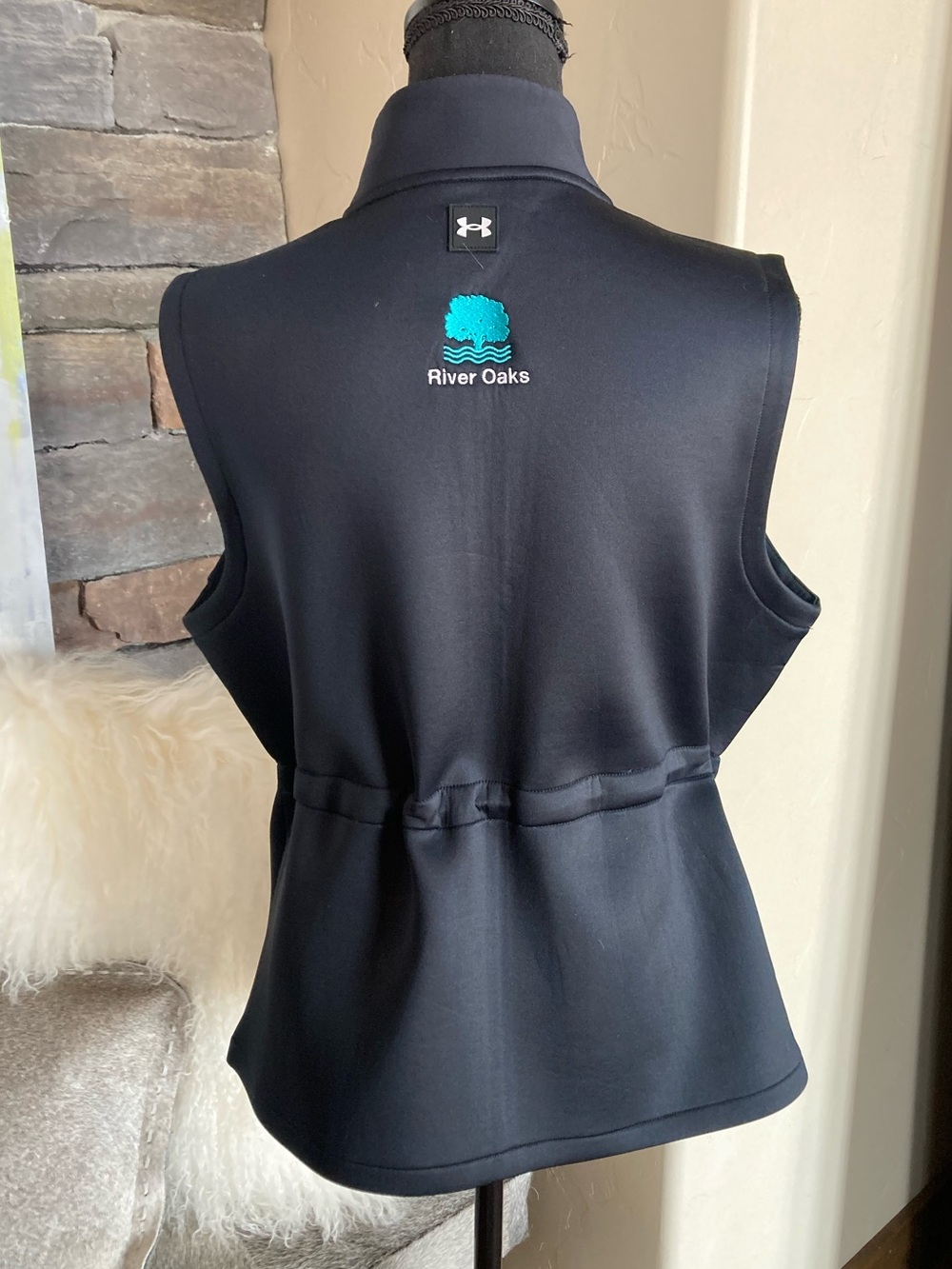 Under Armour Storm Golf Softshell Vest Women’s Large